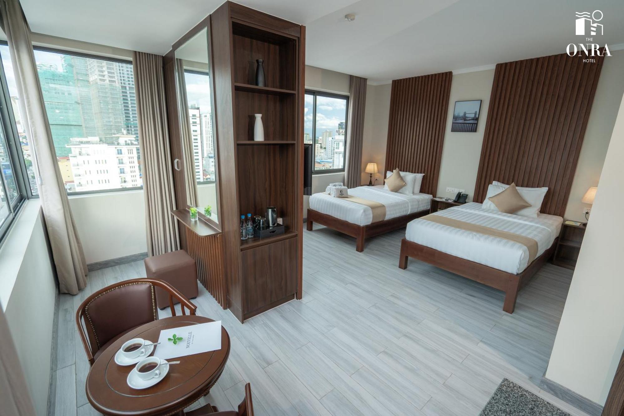 The Onra Hotel Phnom Penh Exterior foto